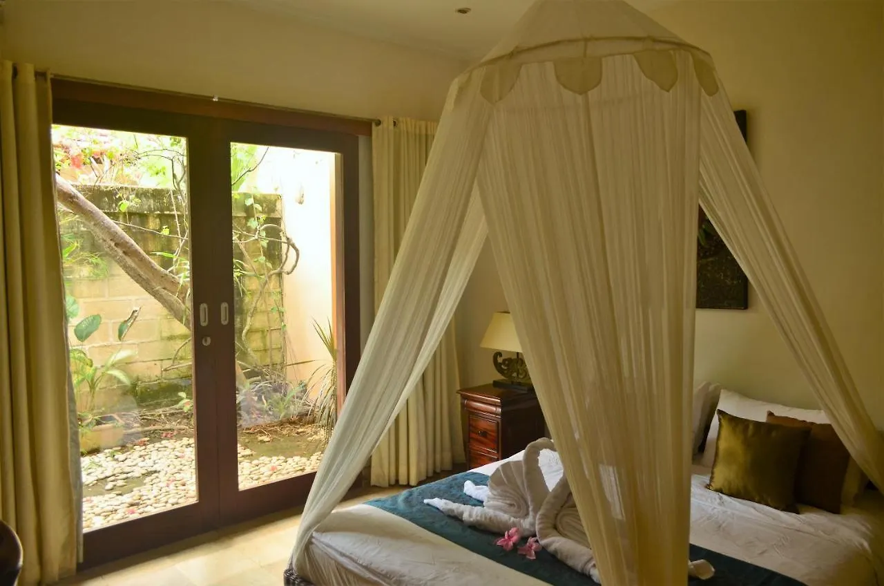 Villa Laella Favella Seminyak Indonézia